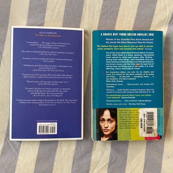 SOLD OUT - 2 books - Elena Ferrante + Zadie Smith - Picture 2 of 3